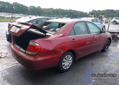 2006 Toyota Camry Le z USA, uszkodzony, nr VIN 4T1BE32KX6U116538